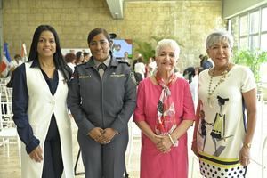 Veronica Núñez, Mary Batista, Margarita Mendoza y Olga de los Santos.