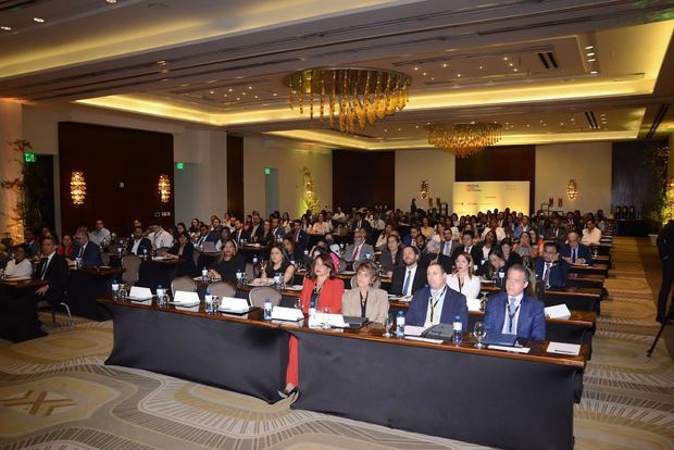 Participantes del Congreso en Derecho Contemporáneo.