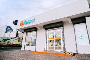 Farmacia Los Hidalgos presenta nuevas sucursales