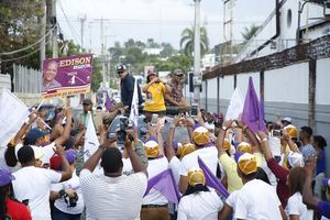 Miles de puertoplateños reciben a Margarita Cedeño y apoyan candidatos del PLD