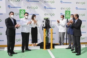 Banreservas instala estaciones de carga Evergo para vehí­culos eléctricos