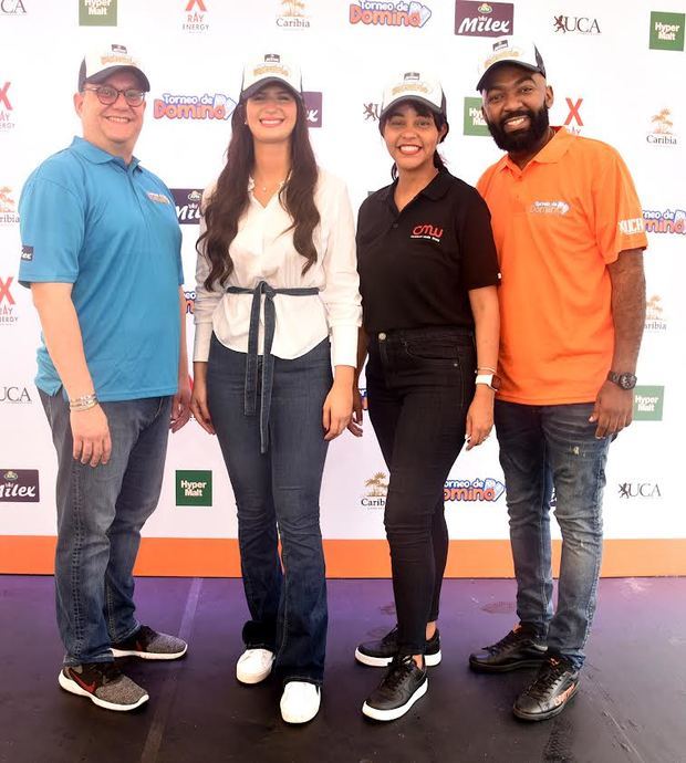 Guido Gil, Jennifer Elías,  Ana López y Brea Frank.