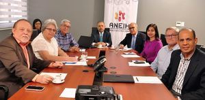 Empresarios de Herrera valoran proyecto de presupuesto de reforma impositiva solapada