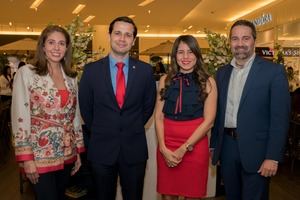 Ágora Mall y Banco Popular realizan cena maridaje para los padres 
 