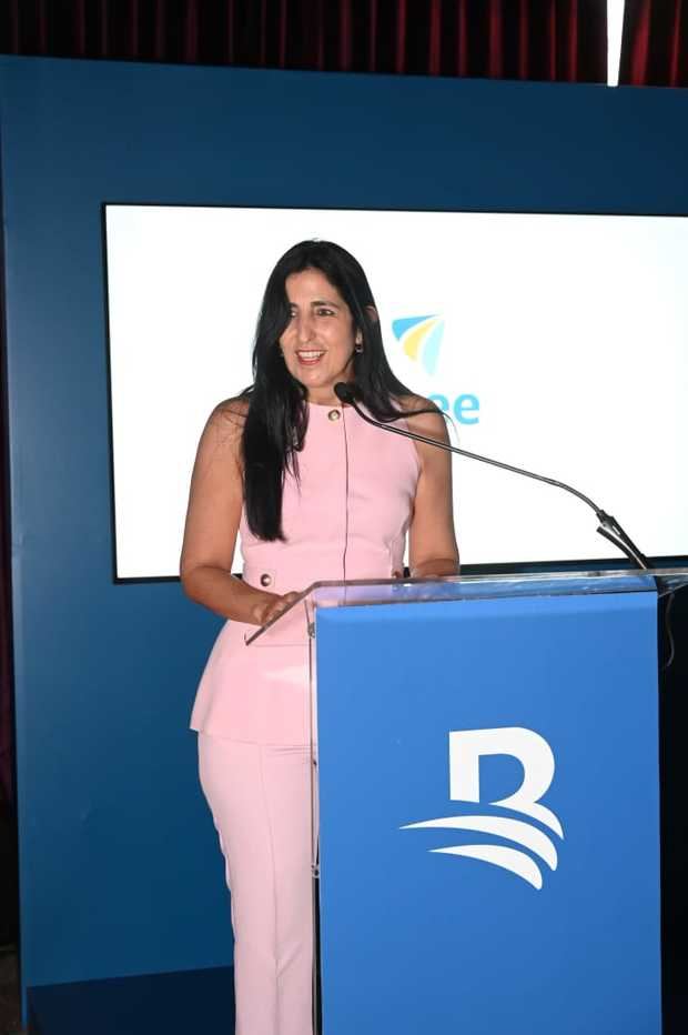 Raquel Giraldez, directora de Sostenibilidad y Responsabilidad Social del
Banco de Reservas.