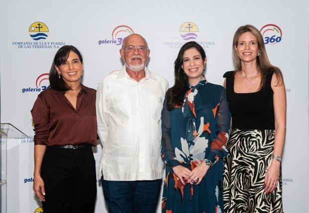 Gibel Orsini, José Oscar Orsini Bosch, Alejandra Orsini y Ángela Orsini.