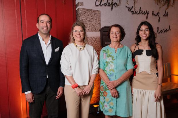 Santiago Ruiz celebra 40 vendimias junto a La Bodega de Manuel González Cuesta