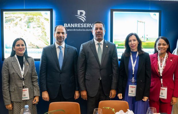Deyanira Pappaterra, Fran Elías Rainieri, Ysidro García, Flore Guimard y Judith Rubiera.