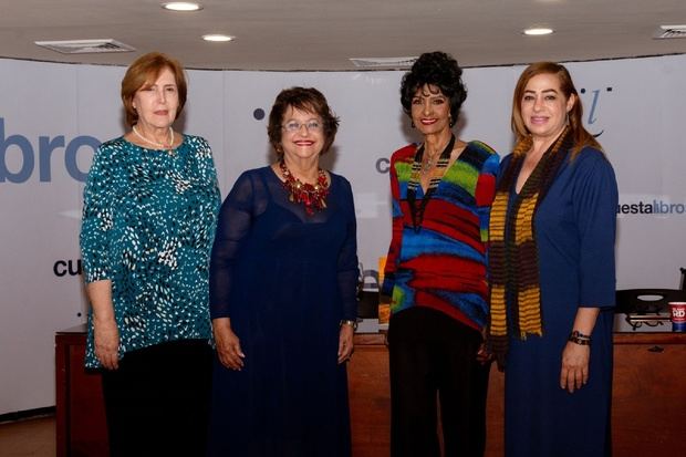 Carmen Heredia, Verónica Sencion, Elsa Nuñez y Julia Castillo.