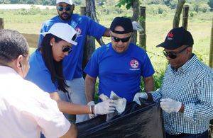 Cemadoja realiza jornada de limpieza en Jarabacoa respaldando al medio ambiente