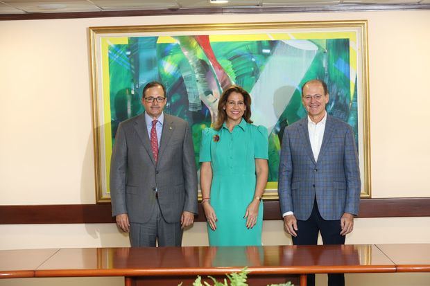 BHD y Fundación Madre y Maestra impulsan la educación superior a través de “Guardianes de la Academia”