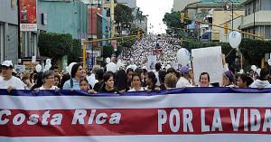 Costa Rica declara de interés público marcha de no violencia contra mujeres