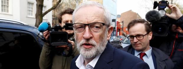 Corbyn dice que Theresa May aún no ha cedido lo suficiente en el Brexit