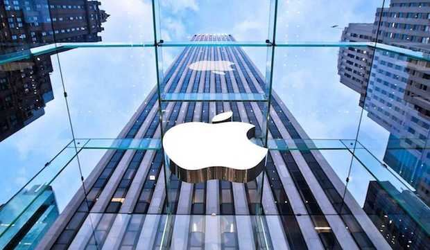 Apple ficha a un exdirectivo de BMW para su proyecto de vehí­culo eléctrico.