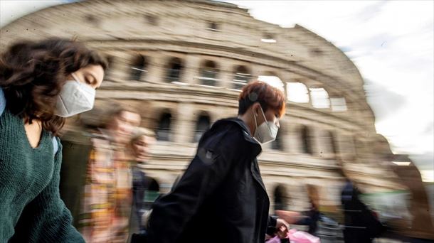 Italia impone la vacunación obligatoria para mayores de 50 años.