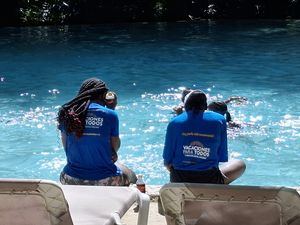 Bávaro Adventure Park y Royal Holiday: Un día de esperanza para niñas y jóvenes