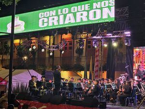 Vida nocturna en Medellín.