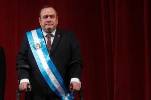 Alejandro Giammattei toma la batuta de Guatemala confiado en cambiar el rumbo