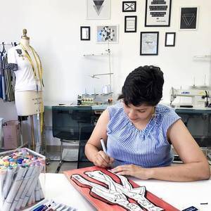 “Moda en una Tabla” exposición que combina arte, moda y deporte 