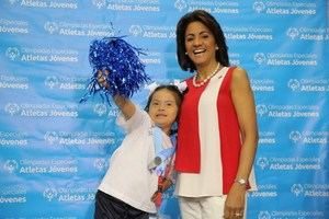 Primera Dama llama a la sociedad a apoyar educación inclusiva para personas con Síndrome de Down