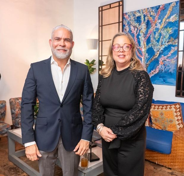 Paul Leonor y Estela Núñez.