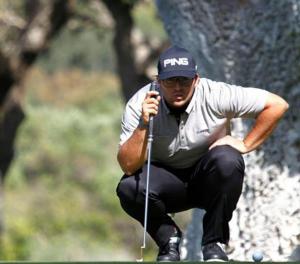 Español Galiano Aguilar sube a lo más alto en el Abierto de Golf de Quito