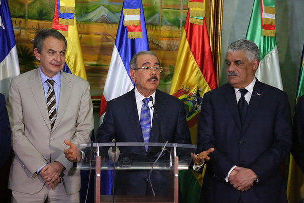 José Luis Rodríguez Zapatero, el presidente Danilo Medina y Miguel Vargas.