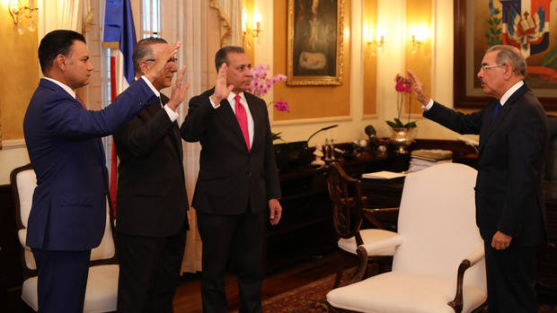  Andrés Van der horst Álvarez, Antonio Giraldez y Osiris de León.