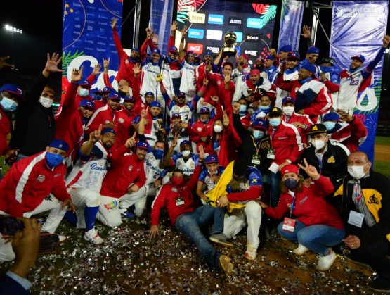 Águilas Cibaeñas de República Dominicana ganan la Serie del Caribe 2021.
