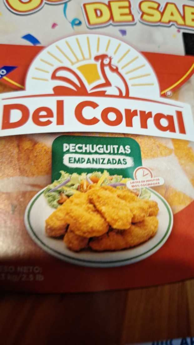 RD recibe productos avícolas Del Corral