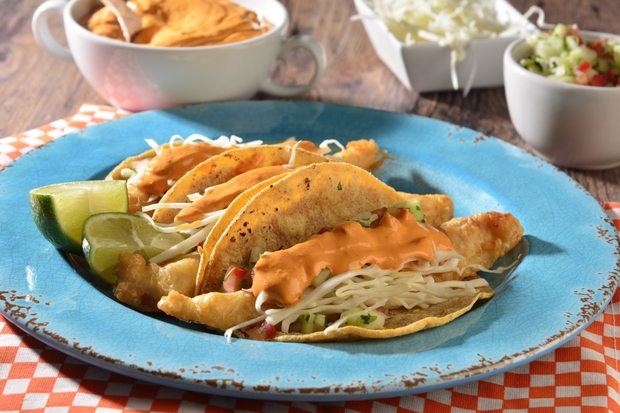 Tacos de Pescado al Estilo Ensenada.