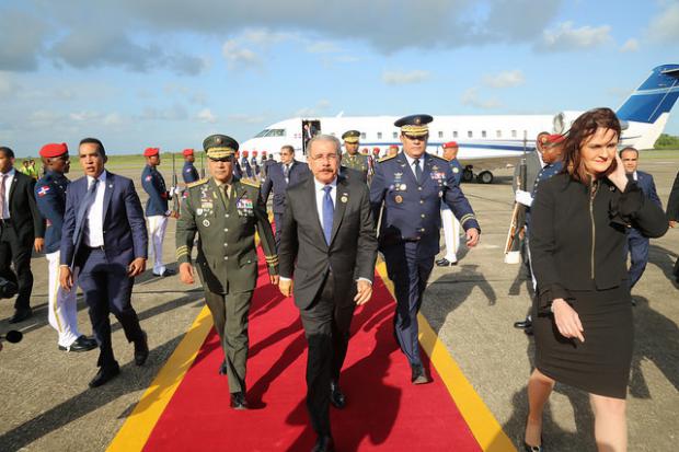 Momento de la llegada de Danilo Medina a RD