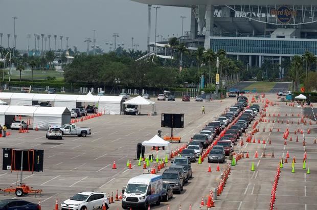 Florida, con casi 500 muertes, sobrepasa los 21,000 contagios de COVID-19