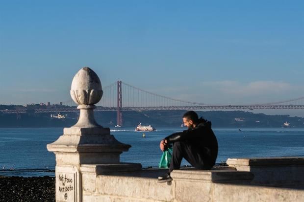 Portugal, confinado durante un mes a partir de hoy.