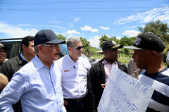 Visita del Presidente Medina por la frontera