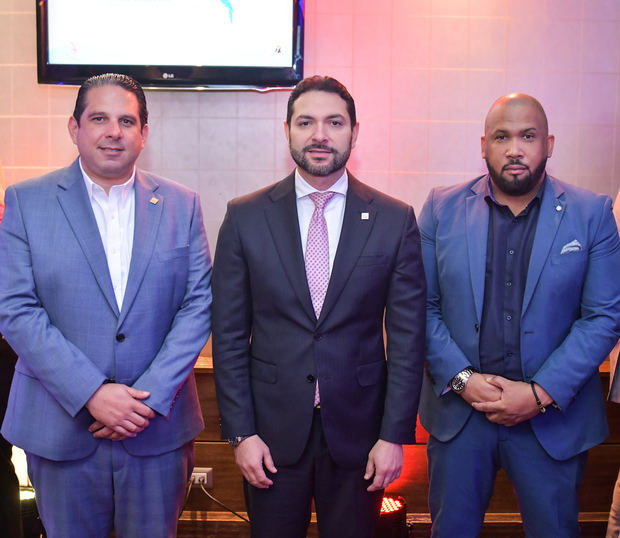 Jorge Dargan, Alan Hatkoff y Junior Franco.