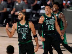 Celtics toman ventaja sobre Raptors; Clippers dominan a Nuggets
 
