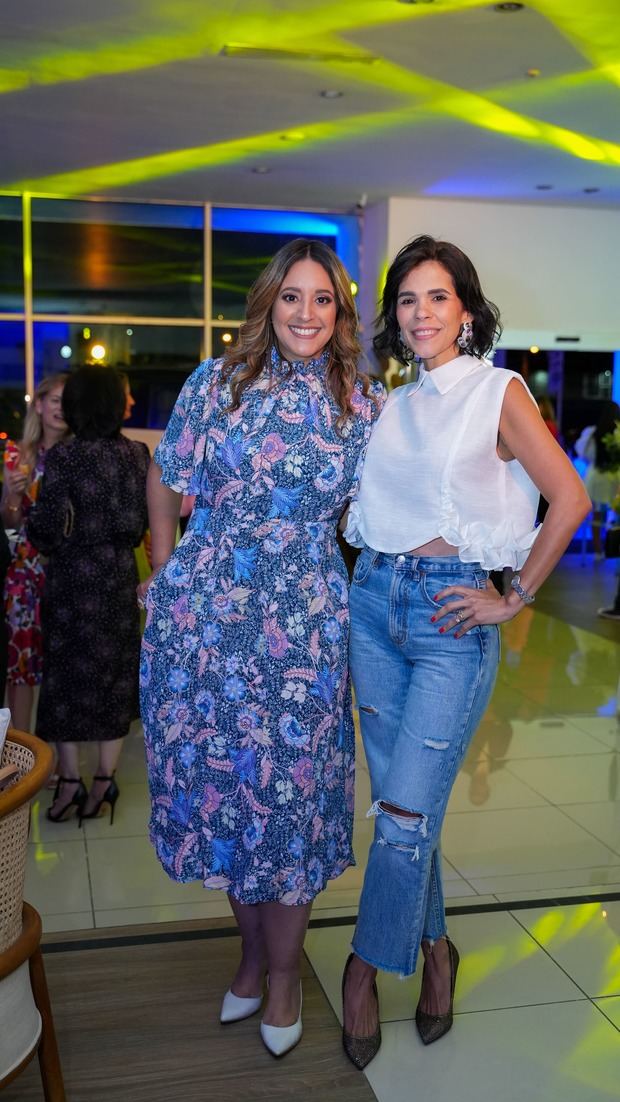 Annya Peña Hasbún y Clarisa Brugal.