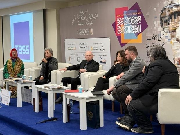 Primer Premio de Literatura BRICS entregado a la escritora egipcia.