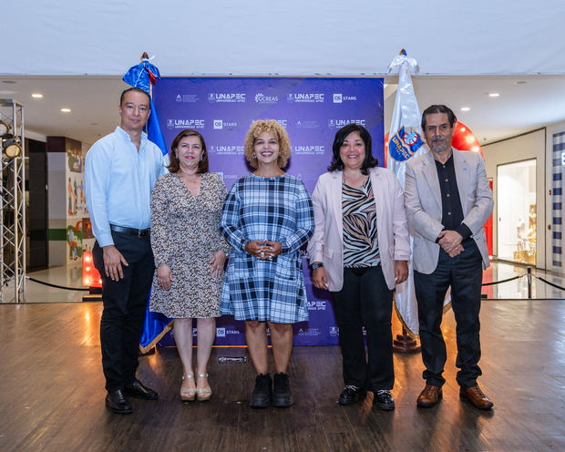 Abad Lopez, Amada Badia, Lourdes Javier Campos, Alicia Álvarez, Carlos Mercado.