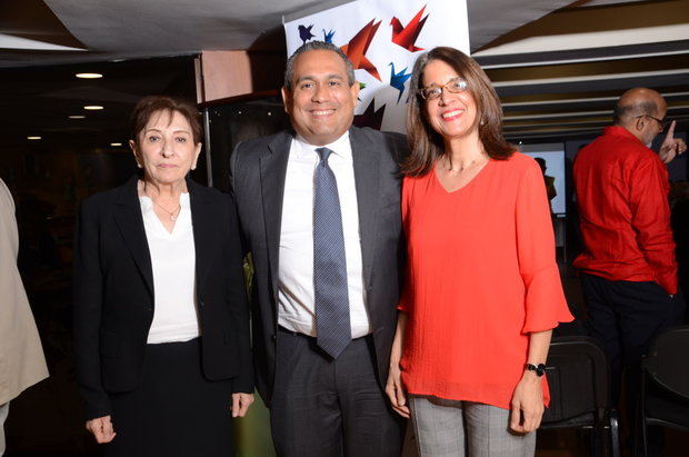 Obdulia García, Pablo Cuello Camilo y Ruth Herrera.