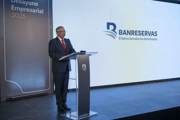 El presidente ejecutivo de Banreservas, doctor Leonardo Aguilera.