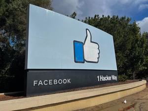 La red social Facebook ha alertado a cerca de 50.000 usuarios en más de cien países de que podrían ser objeto de vigilancia por parte de 'cibermercenarios' que trabajan tanto para agencias gubernamentales como para empresas. Fotografía de archivo.