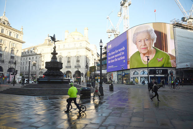 Isabel II, 'inspirada' por las muestras de cariño en su Jubileo.