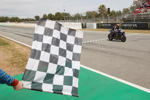 Tres décimas de segundos establecen el "corte" en MotoGP