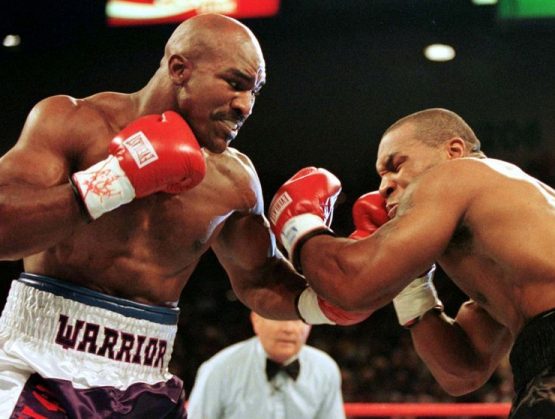 Holyfield se entrena, alimenta especulaciones de pelea con Tyson.