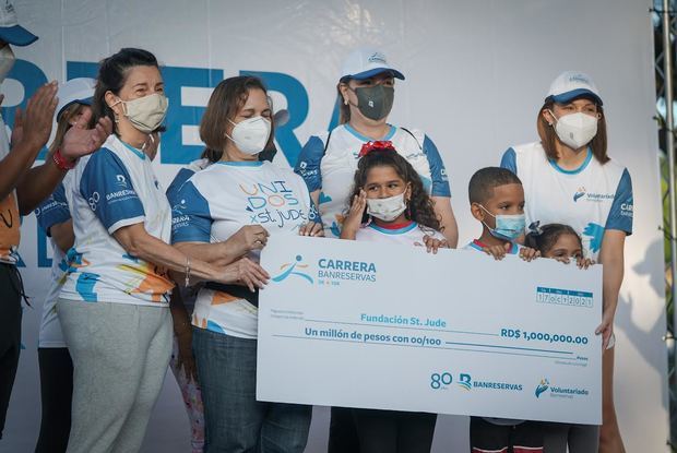 Una carrera del Voluntariado Banreservas a favor de los niños con cáncer