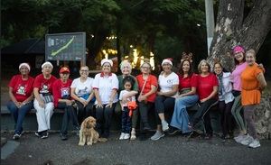 Cada año, el Té Navideño reúne a cientos de personas en el Mirador Sur.