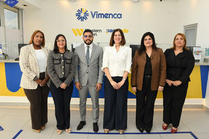Celeste Rosario, Christina De Los Santos, Héctor Hernández, Giselle Marie Méndez Sued, María Curiel y Roanni Gutiérrez.