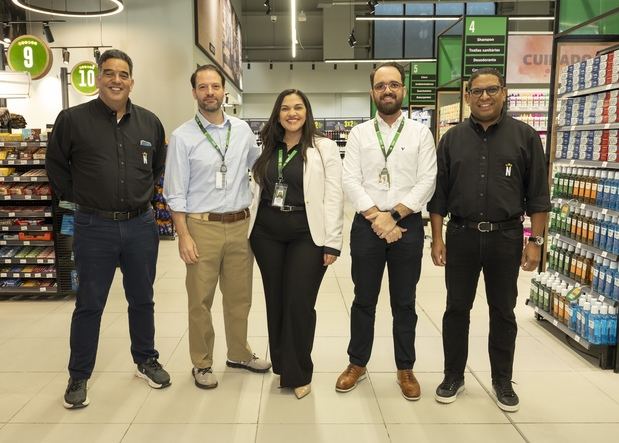 Celso Portela, Carlos Ramírez, Ana Mejía, Pierluigi Belardinelli y Omar Encarnación.